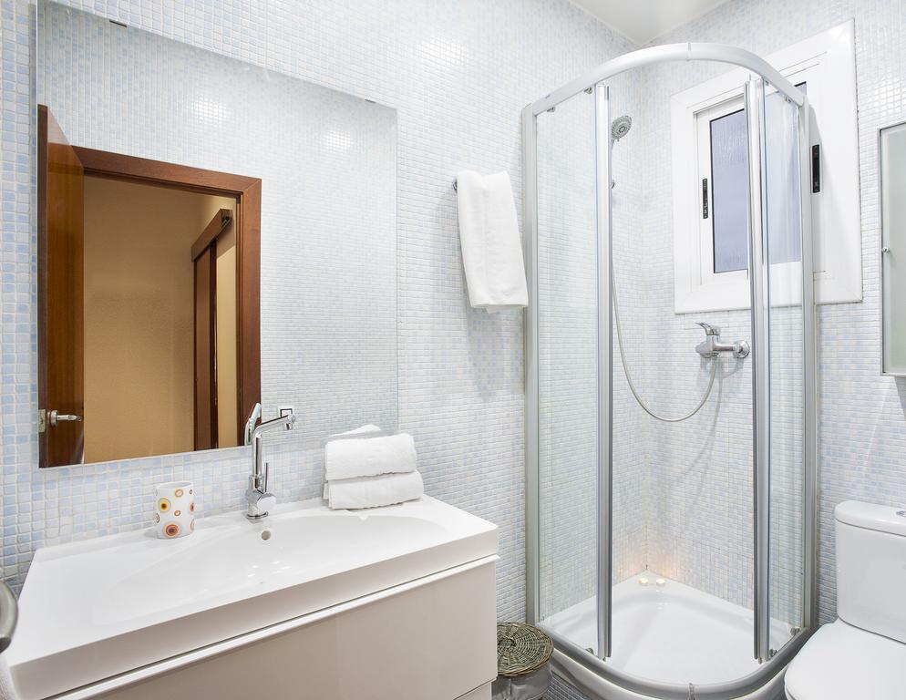 Apartments Barcelona&Home Deco Viladomat Exterior foto